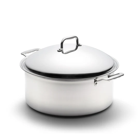 Mastering the Culinary Canvas: Why Every Kitchen Needs a 4 Quart Stock Pot