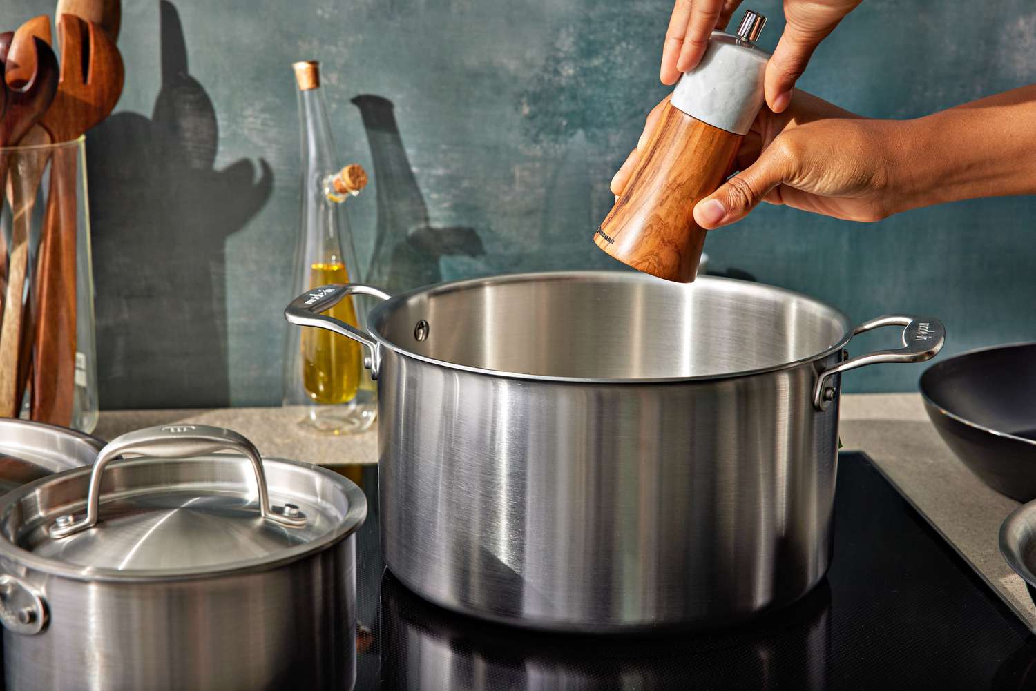 The 12 Quart Stock Pot: Your Kitchen’s Undisputed Workhorse