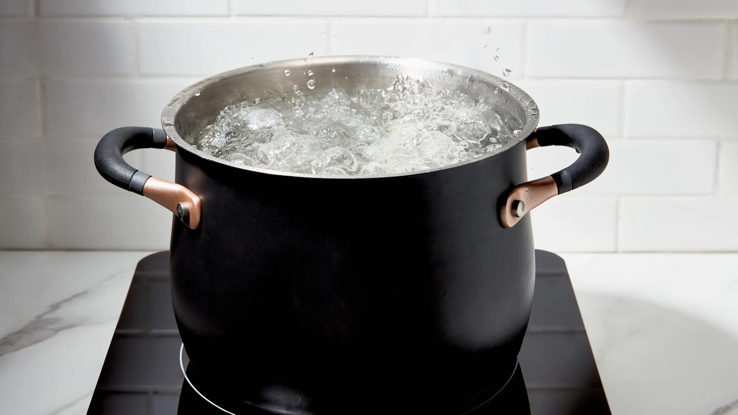 The Indispensable Heavy Bottom Stock Pot: A Culinary Essential